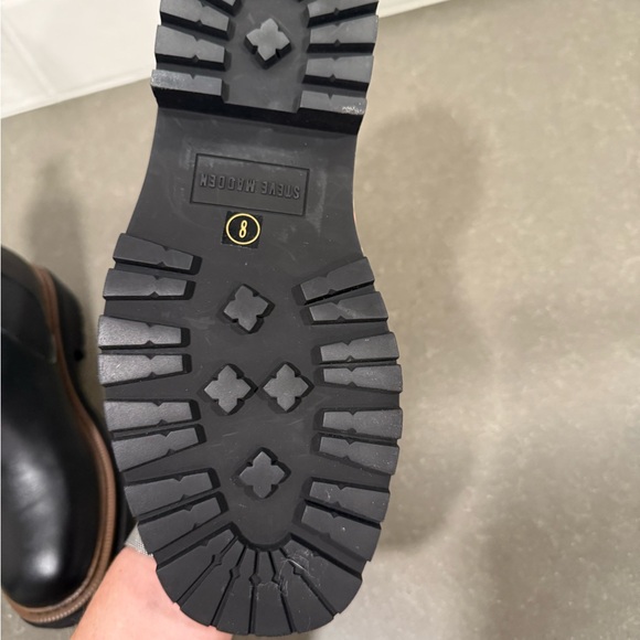 NWOT Steve Madden Pressley Chelsea Boot. Women’s size 8 - Picture 3 of 7